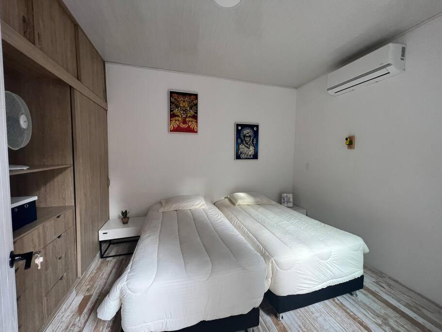 Willa Nueva En San Antonio Cali, La Casa De Tona Zewnętrze zdjęcie